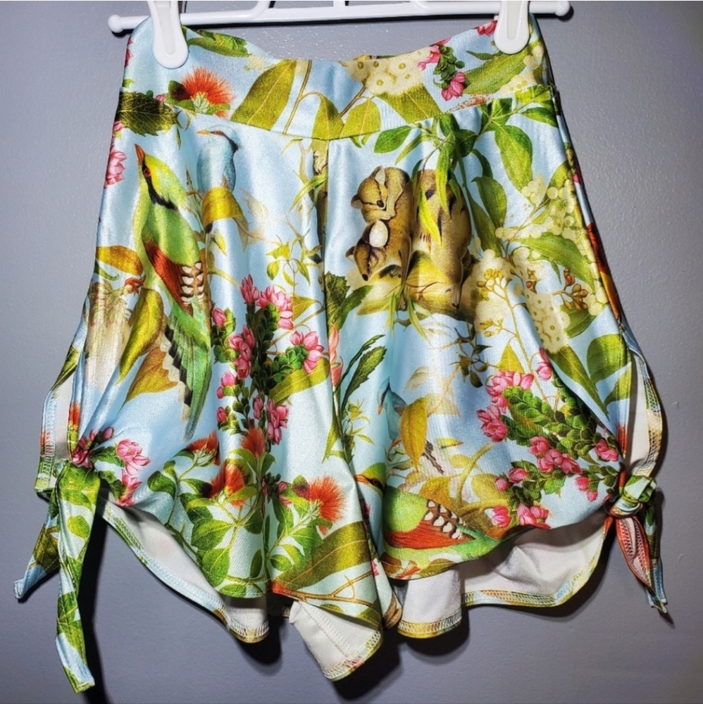 Black Milk Blackmilk Wild Australia Side Tie Short. size XXS